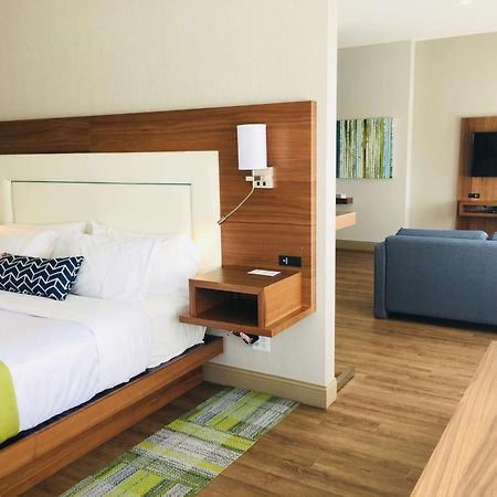 Best Western Plus Mont-Laurier Luaran gambar