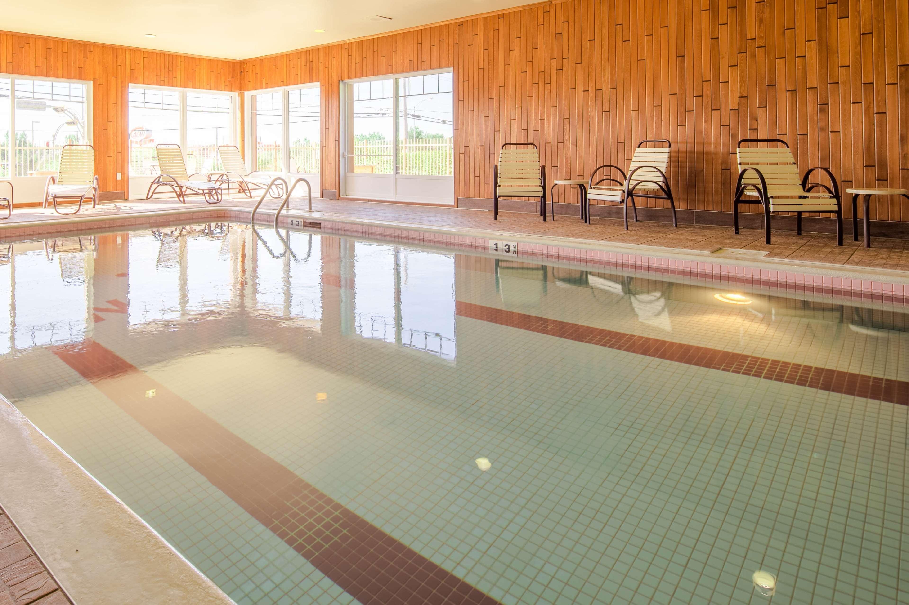 Best Western Plus Mont-Laurier Luaran gambar