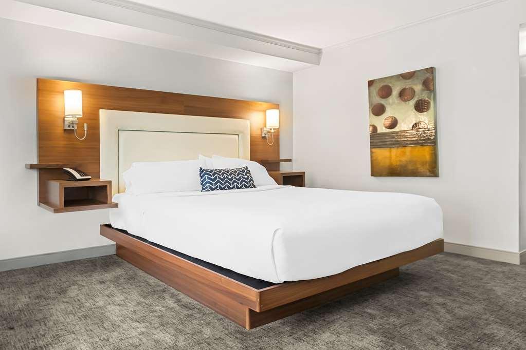 Best Western Plus Mont-Laurier Bilik gambar