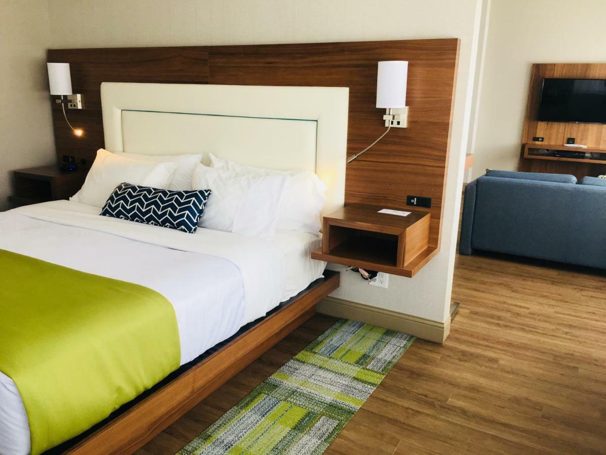 Best Western Plus Mont-Laurier Luaran gambar